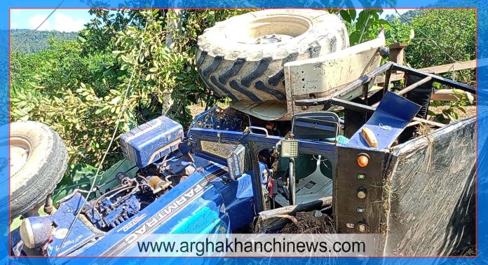 अर्घाखाँचीको मथुरा चापटारीमा दर्दनाक दुर्घटना : २२ वर्षीय सहचालकको घटनास्थलमै मृत्यु, चालक घाइते